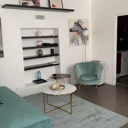 Apartment Temple Apartments Paris Paris