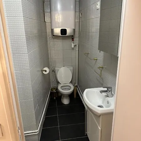 Temple Apartment