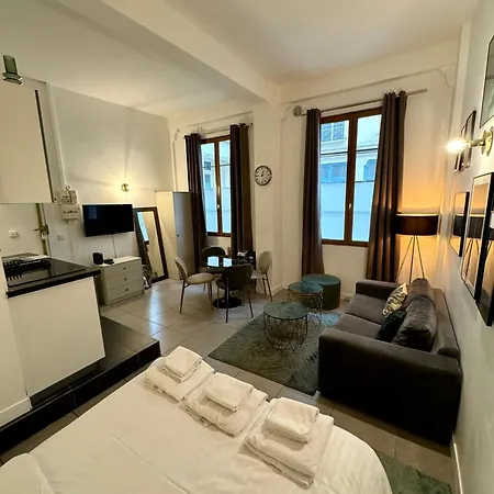 Temple Apartments Paris *