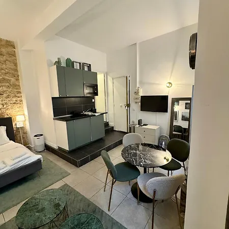 Temple Apartments Paris *
