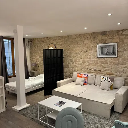 Temple Apartments Paris Paris