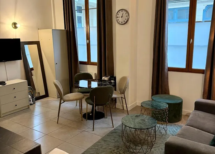 Apartament Temple *